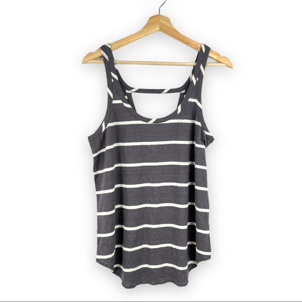 Chaser - Linen Blend Grey/White Stripe Peek-a-Boo Back - M